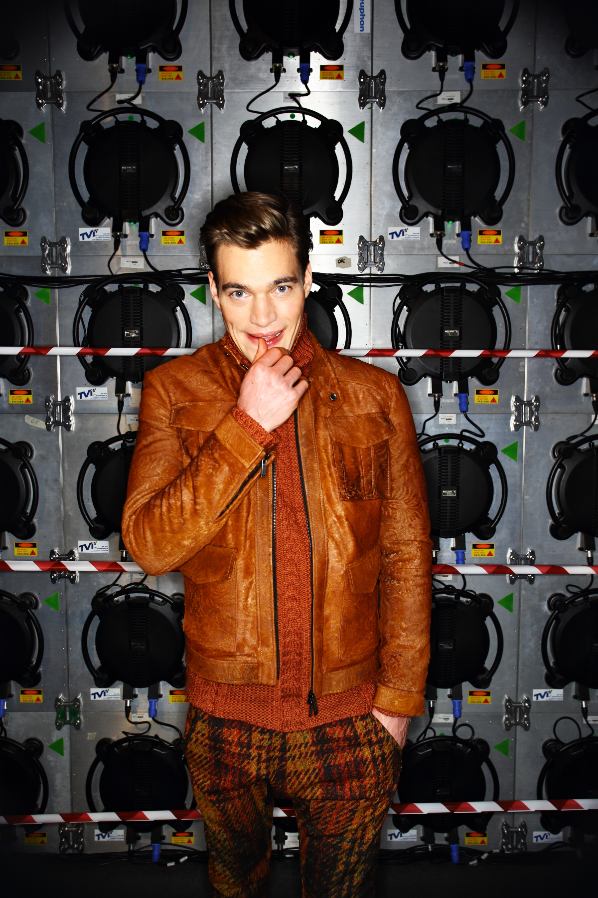 Etro AW1516 Men Fashion Show Milan Backstage