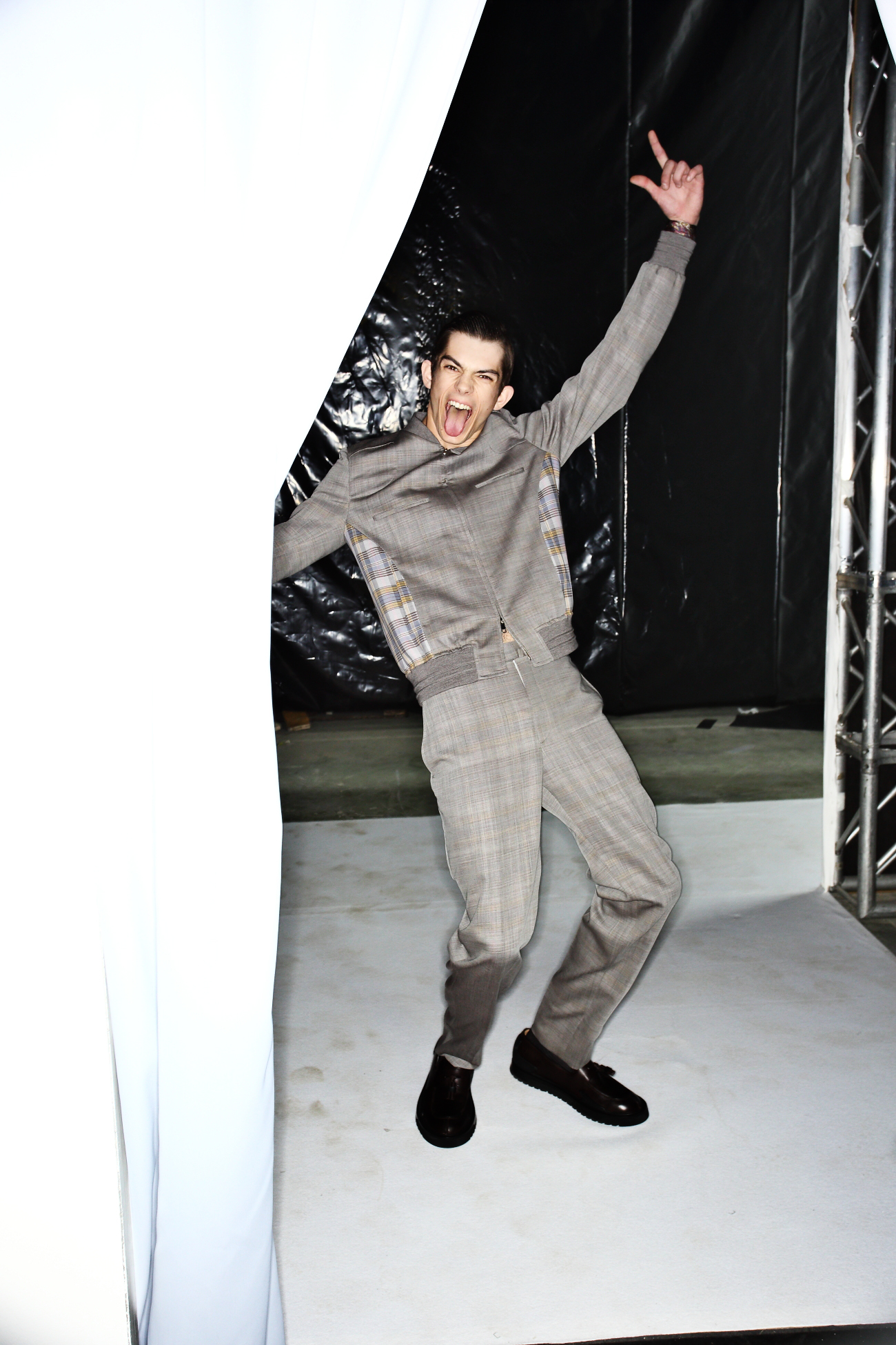 Ermenegildo Zegna SS16 Men Fashion Show Milan Backstage