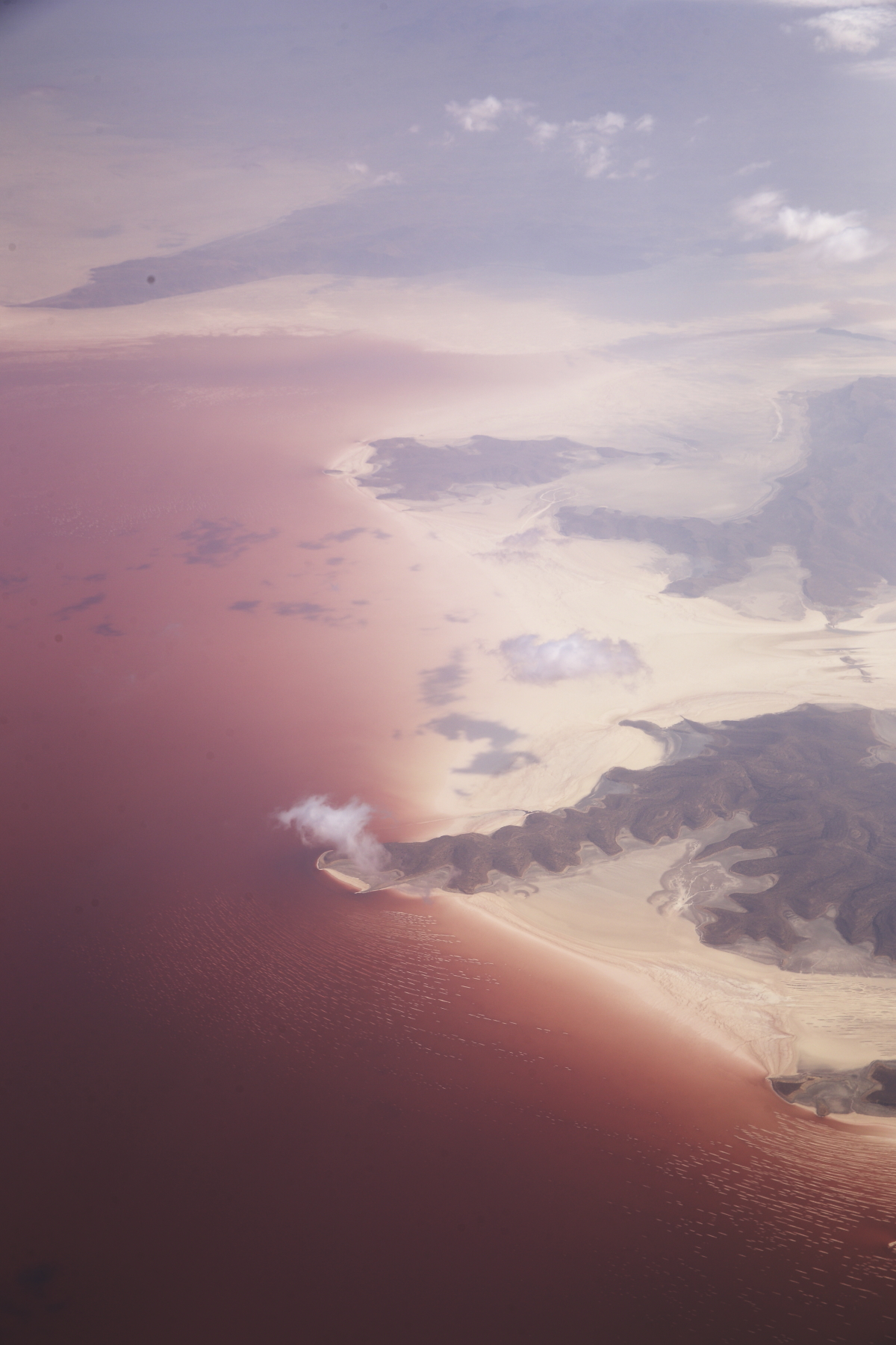 Dubai > Brussels Flying past Lake Urmia, Iran