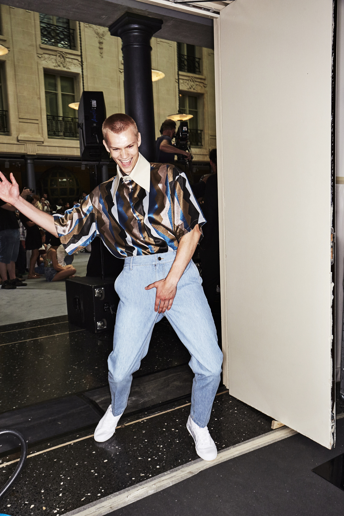 Sean Suen SS18 Men Fashion Show Paris Backstage