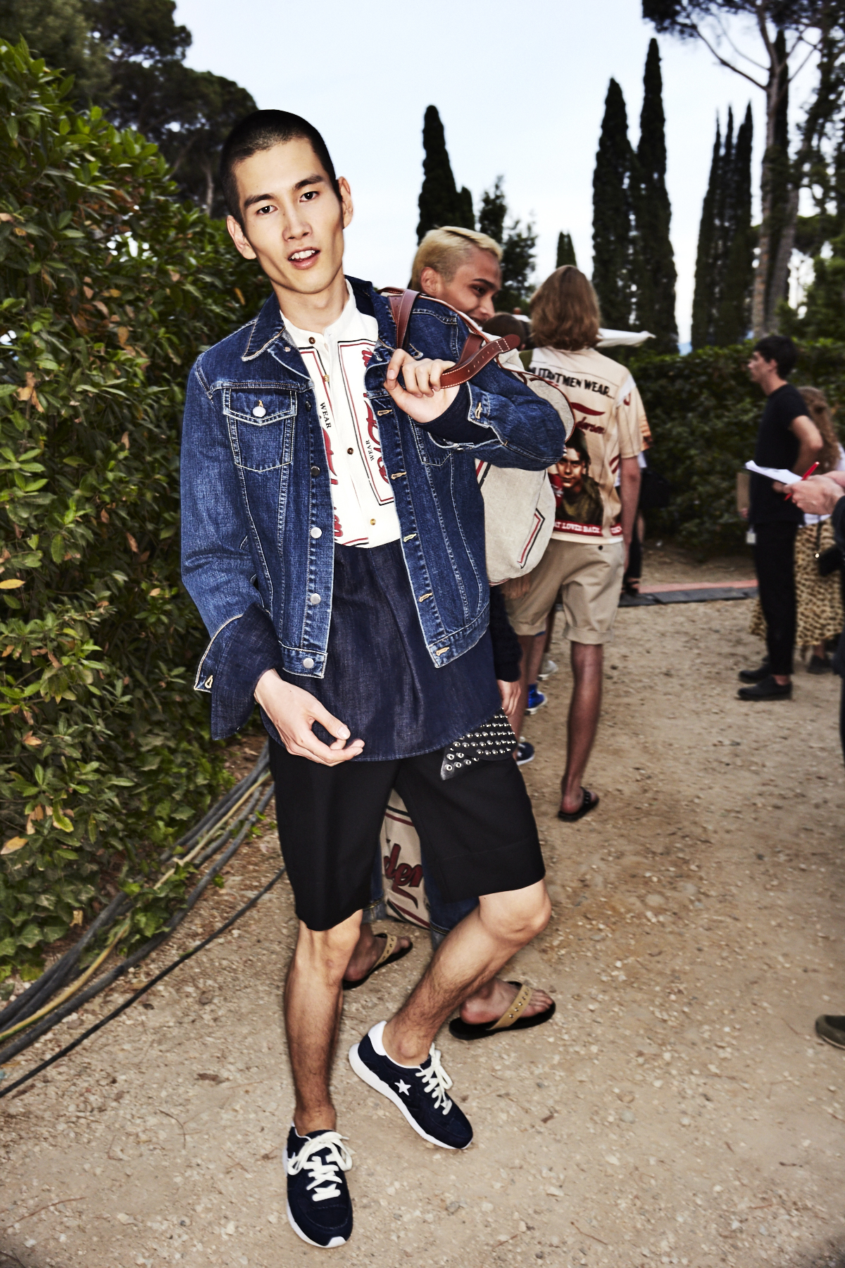 JW Anderson SS18 Men Fashion Show Florence Backstage