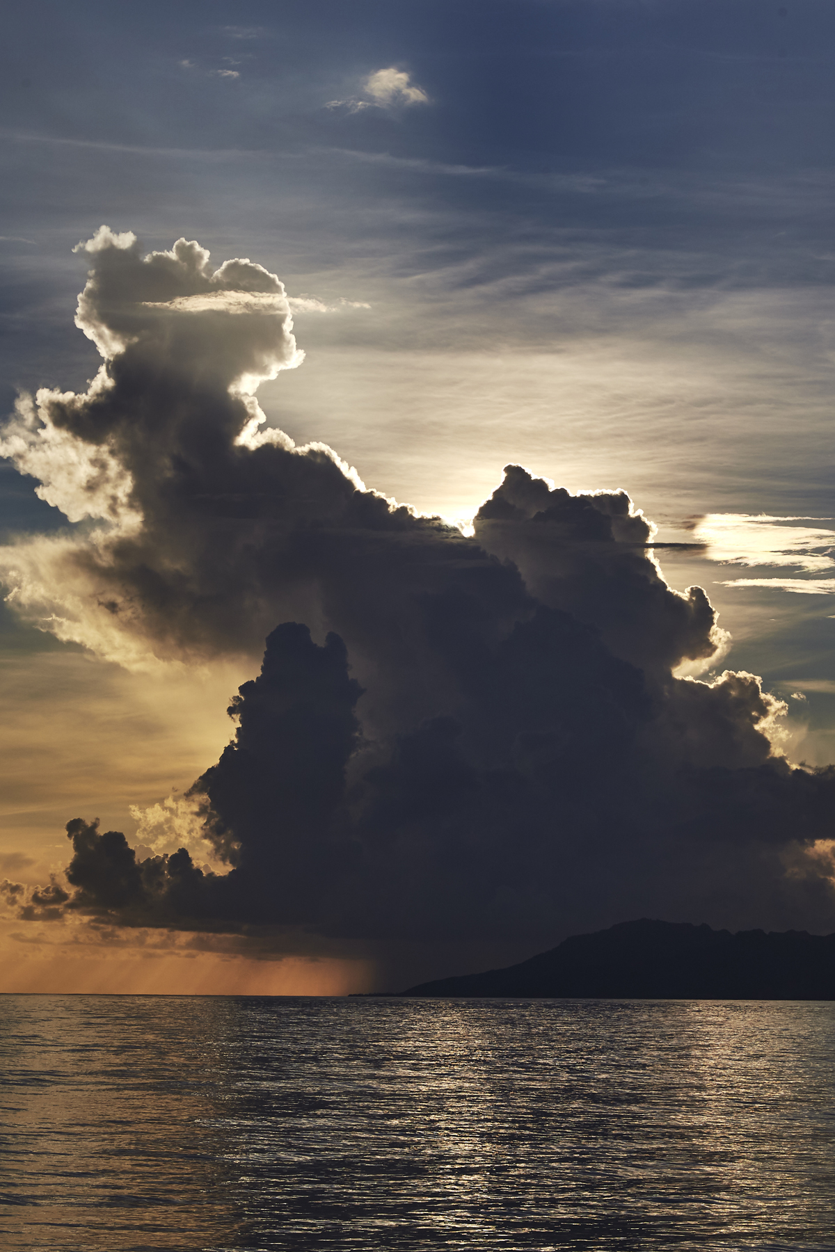 Ferry to Mo’orea