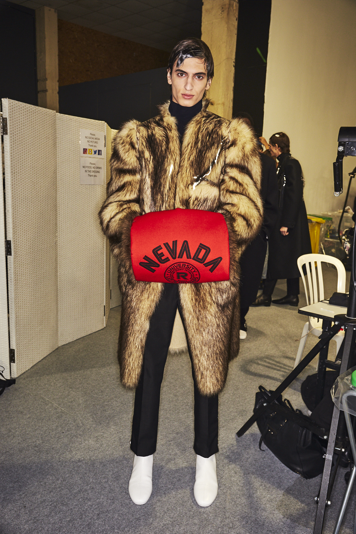 RAF AW2021 Men Fashion Show Paris Backstage